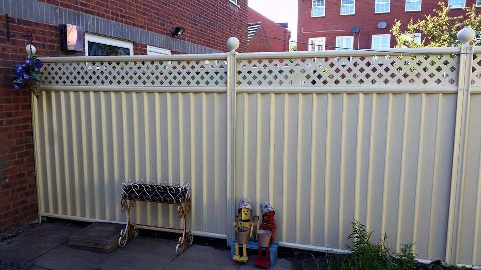 Colourfence South Bristol Fencing 0117 214 1201 Bristol